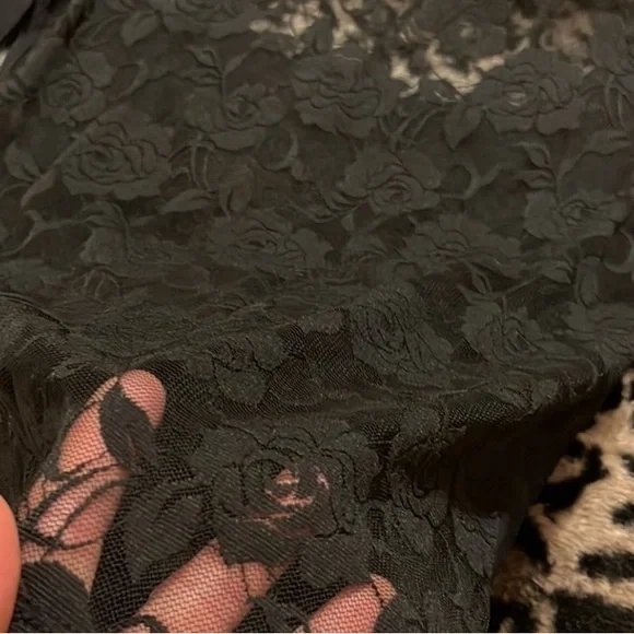 Parasuco Ladies Beaded Lace Top - Picture 3 of 10